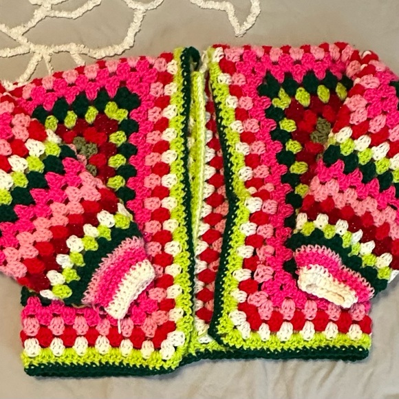 Christmas Crochet Cardigan - Picture 4 of 5